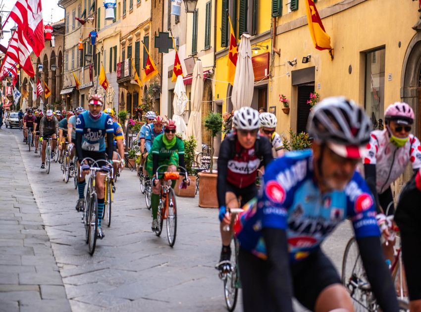 Gara ciclistica Eroica Montalcino 2024